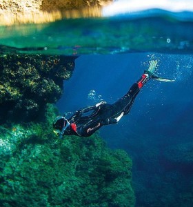 Malta, un lugar ideal para aprender a bucear o descubrir barcos hundidos.